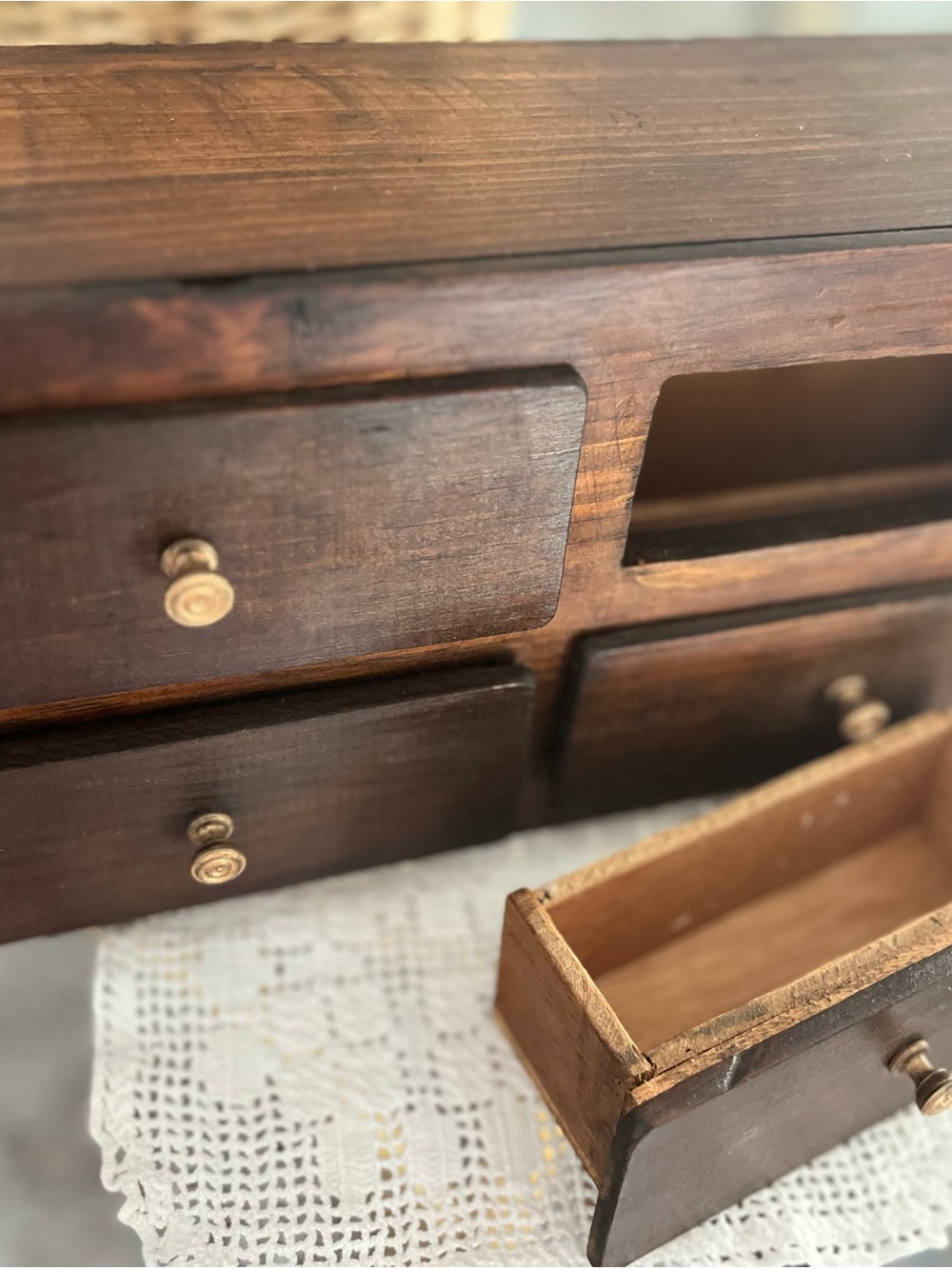 Vtg handcrafted Wood apothecary style cabinet with 4 drawers and sm brass knobs